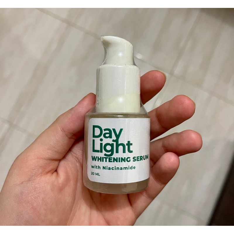 DERMA EXPRESS DAYLIGHT WHITENING SERUM [PRELOVED]