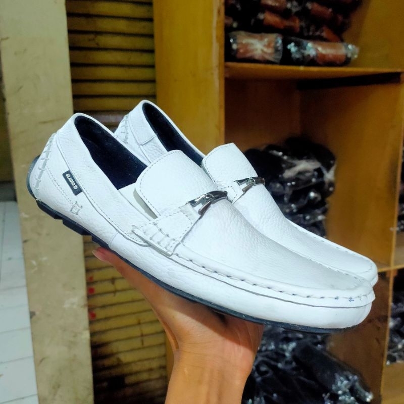 TERBARU // Sepatu Kasual Slip On Putih Pantofel Pria Pantofel Hitam Pria Sepatu Pantofel Pria Sepatu