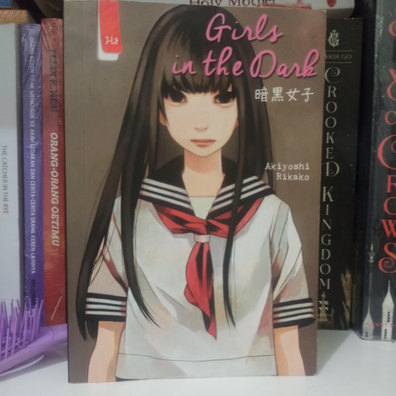 preloved girls in the dark