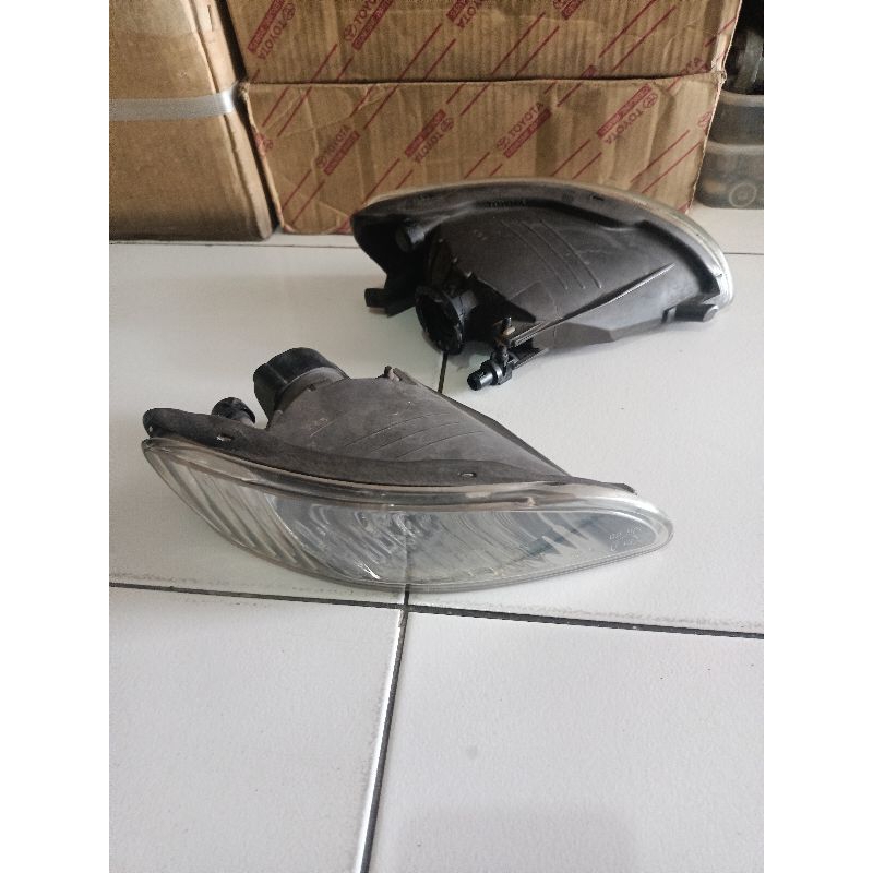 Foglamp Lampu Kabut Toyota Harrier 2008