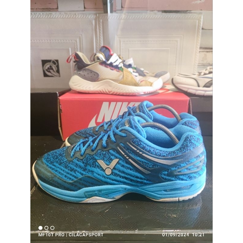 SEPATU BADMINTON VICTOR A922 ORIGINAL