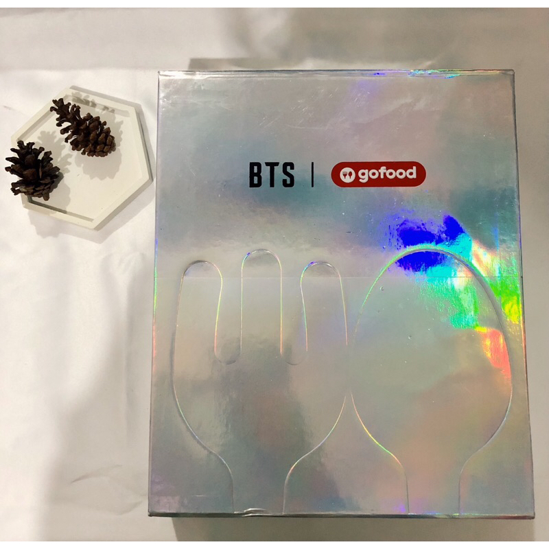 BTS x GOJEK Merchandise Eksklusif