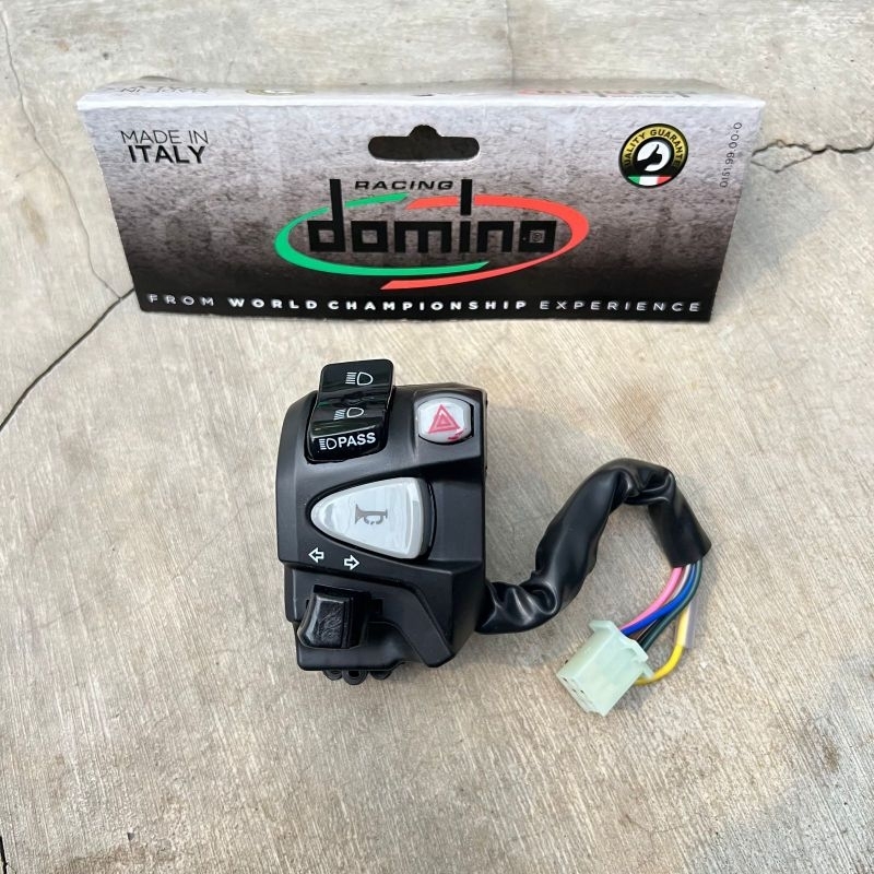 saklar kiri holder kiri domino variasi set tombol hazard pnp n max universal