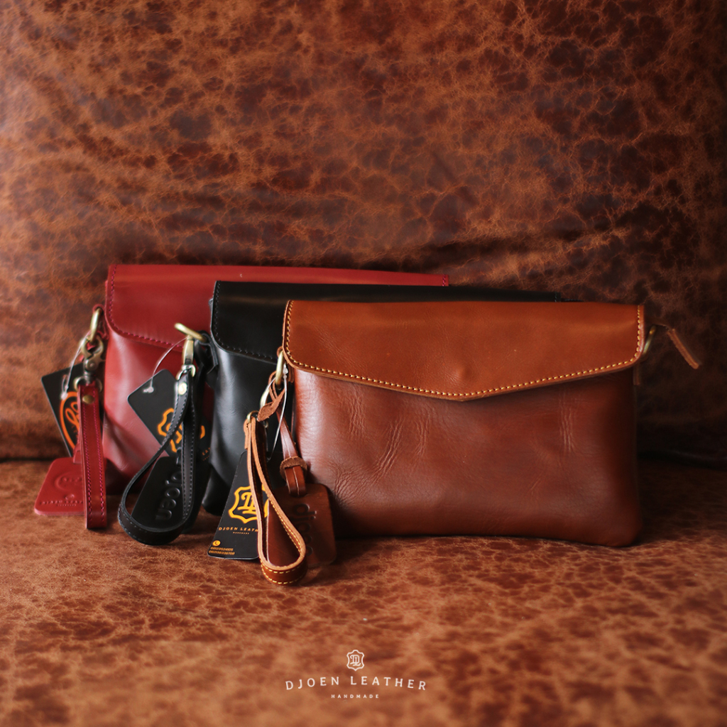 Clutch kulit sapi asli model amplop by Djoen Leather