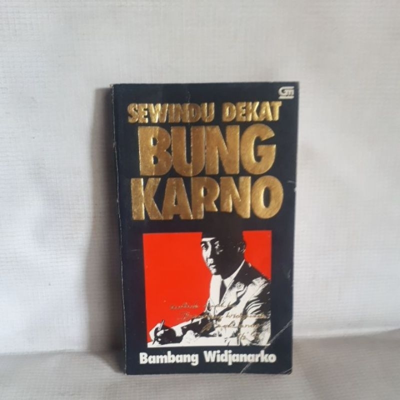 SEWINDU DEKAT BUNG KARNO