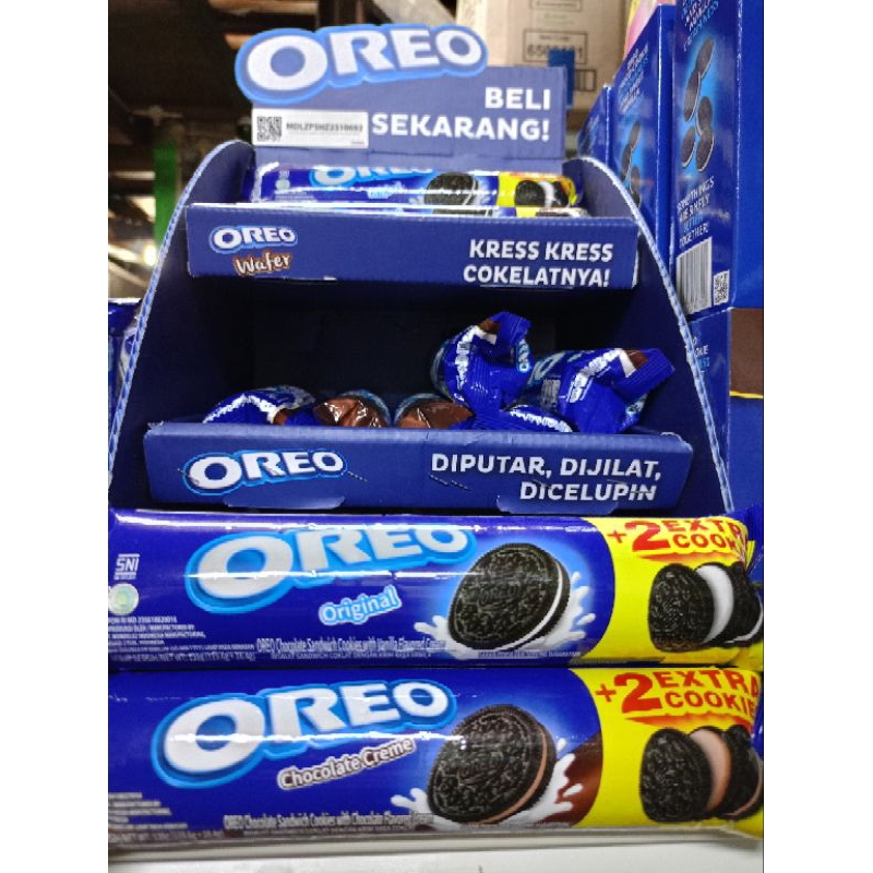 

Oreo Cream Roll Coklat Dan Vanila + 2 Extra Cookies (119.6 + 18.4 Gr)