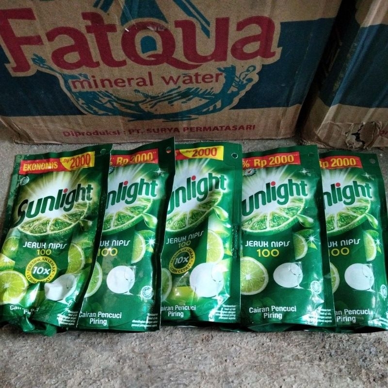 cairan pencuci piring sunlight 2000 an 1 dus isi 72 pcs