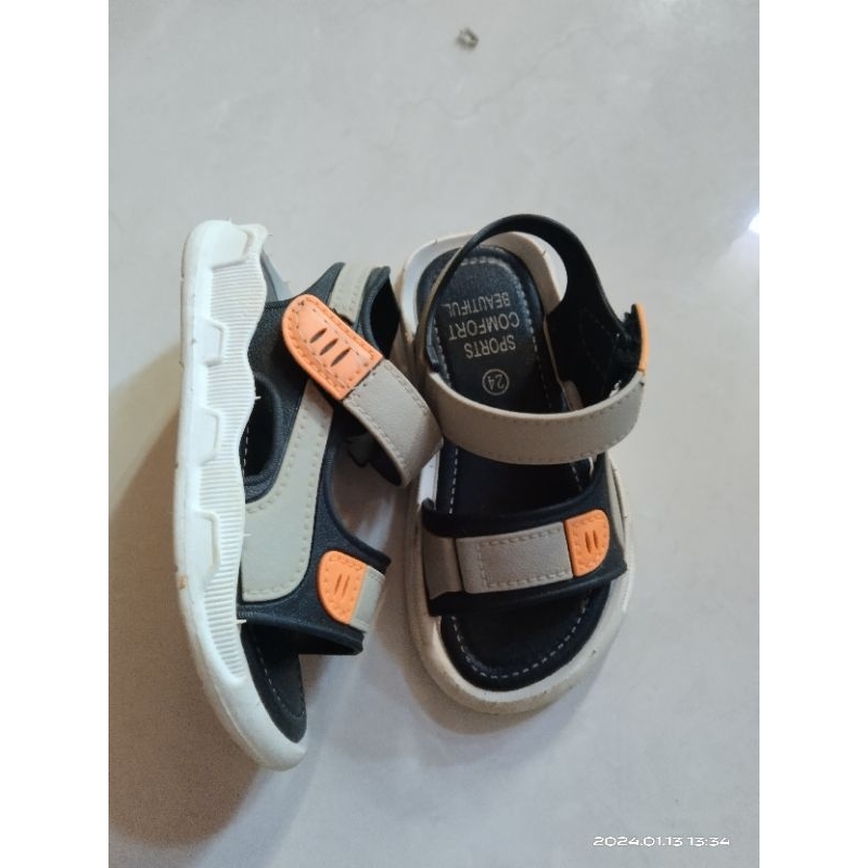 sandal tali anak laki laki