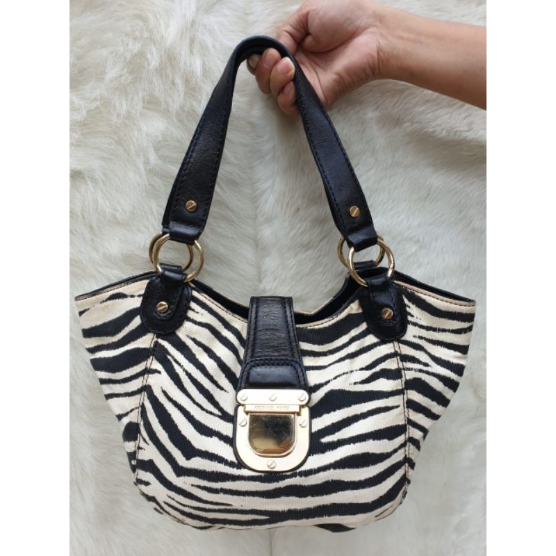 Tas Michael Kors Hobo Bag Wanita Kanvas Mix Kulit Asli Hitam