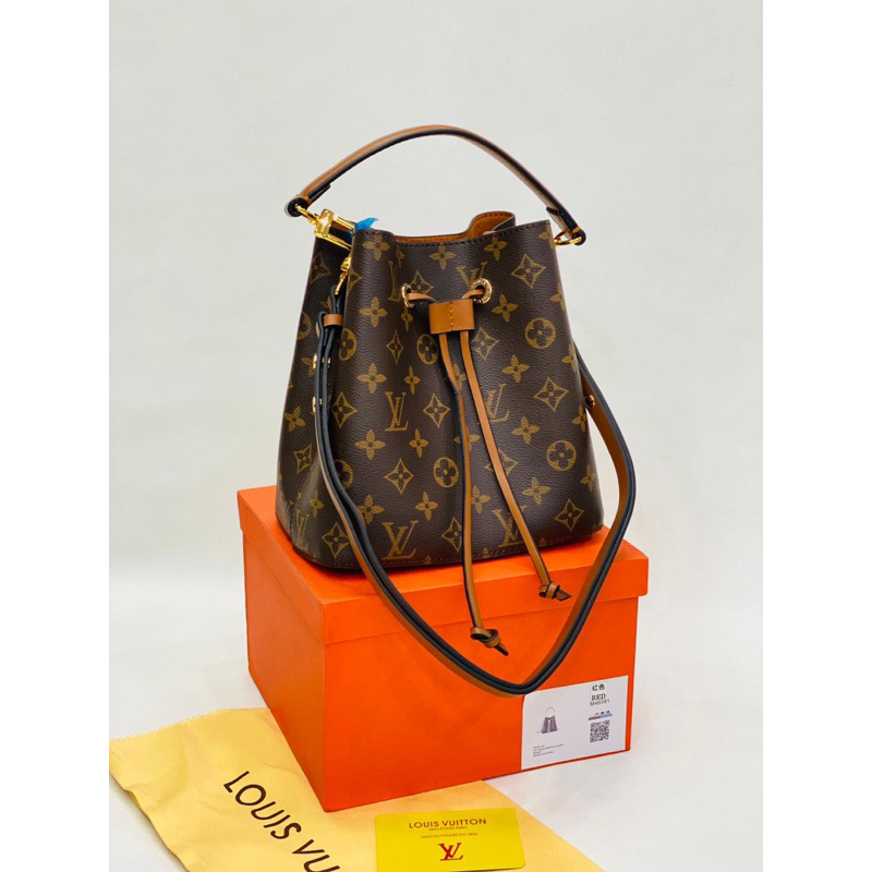 TAS LV NEO SERUT MINI FREE BOX