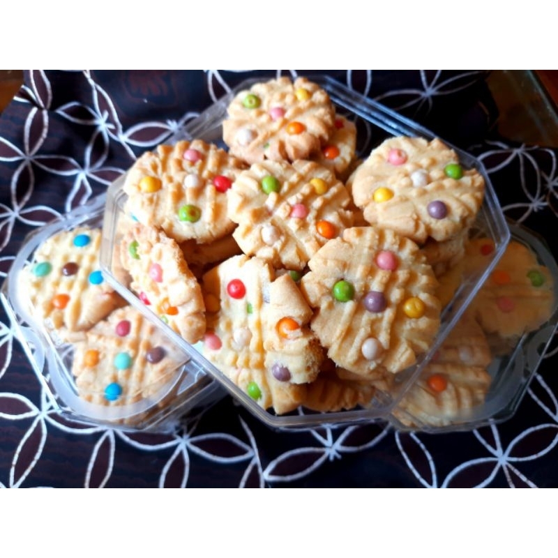 

Rainbow chip cookies