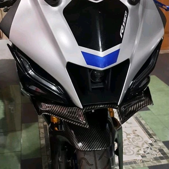 Winglet R15 V4 Carbon Winglet Yamaha R15 V4 Connected Winglet R15M