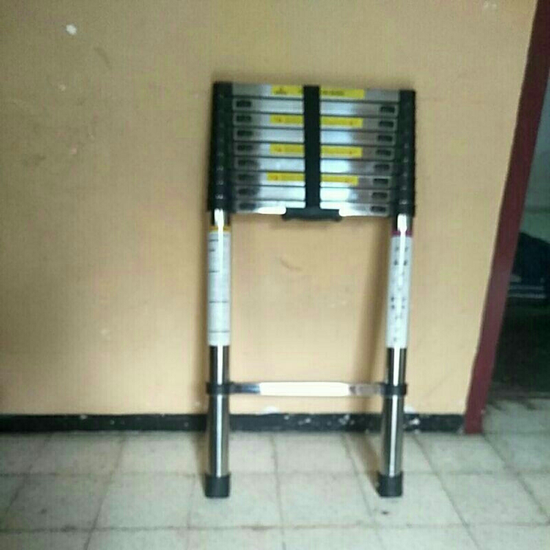 Tangga Lipat Teleskopik 3.9 M Single  L3O Stainless Steel Second Seperti Baru Murah