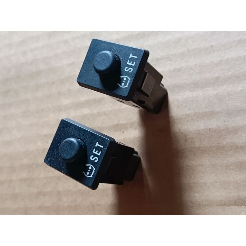 Switch Tombol Reset TPMS Toyota Original