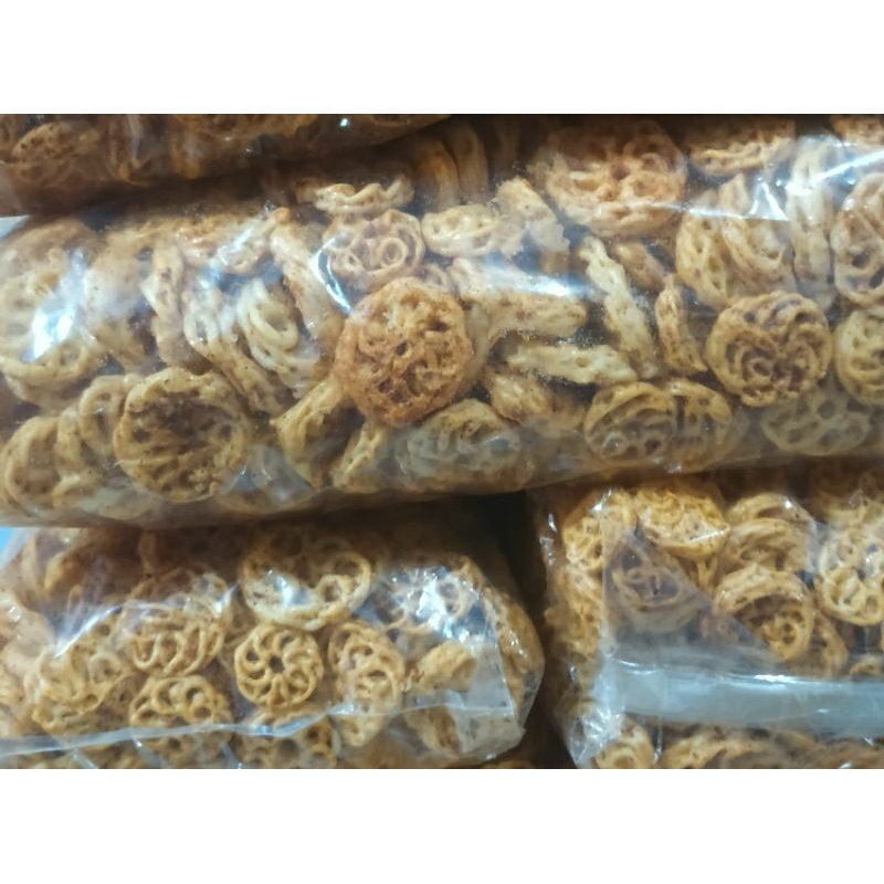 

Kripik Seblak Bunga rasa gurih pedas
