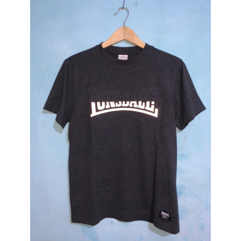 Kaos Lonsdale Second
