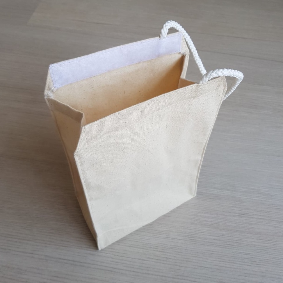 

Promo Terbaru Gadiel Tas Bekal Packaging Hampers Kanvas Bisa Print Bordir