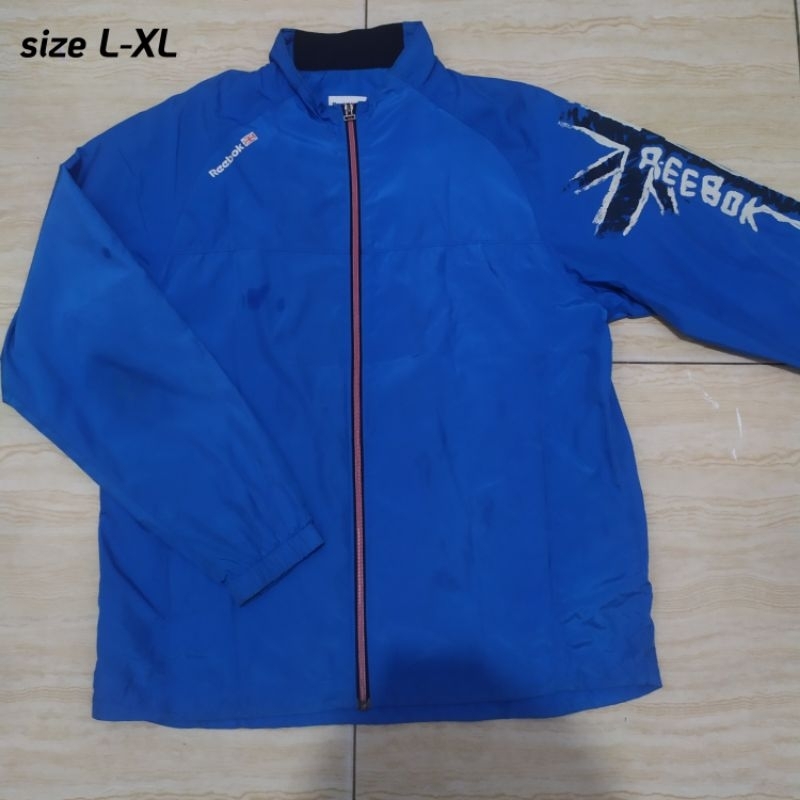 jaket outdoor/hiking/running/trekking reebok classic size L