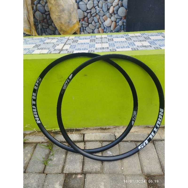 rims velg sepeda 27.5 merk nautilus