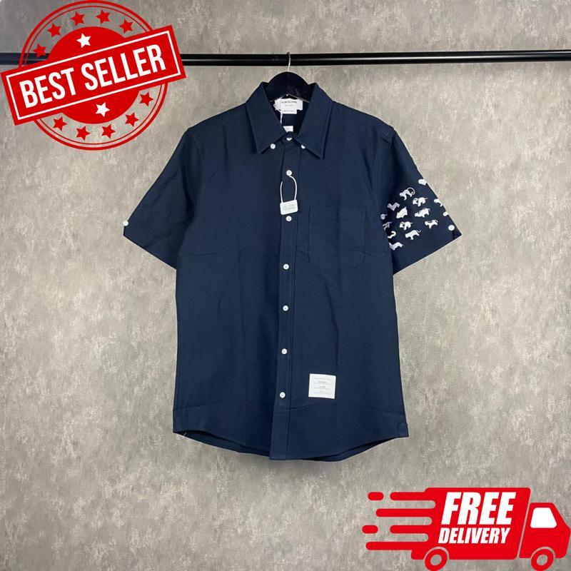 [ HIGH QUALITY ] Kemeja Thom Browne Navy Lengan Pendek Kemeja Polos pria Bahan Katun Kemeja Best sel