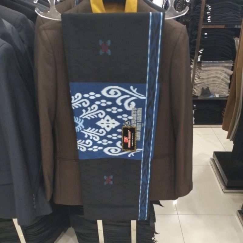 sarung Krisna Wahyu dan arthaloka doby wangi,dikucek wangi