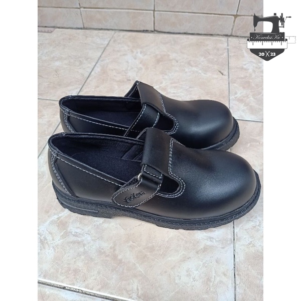Sepatu Safety Shoes Woman Wanita Kantor TNI Polri Kantoran Sepatu Kitchen Dapur Tidak Licin Ujung Be