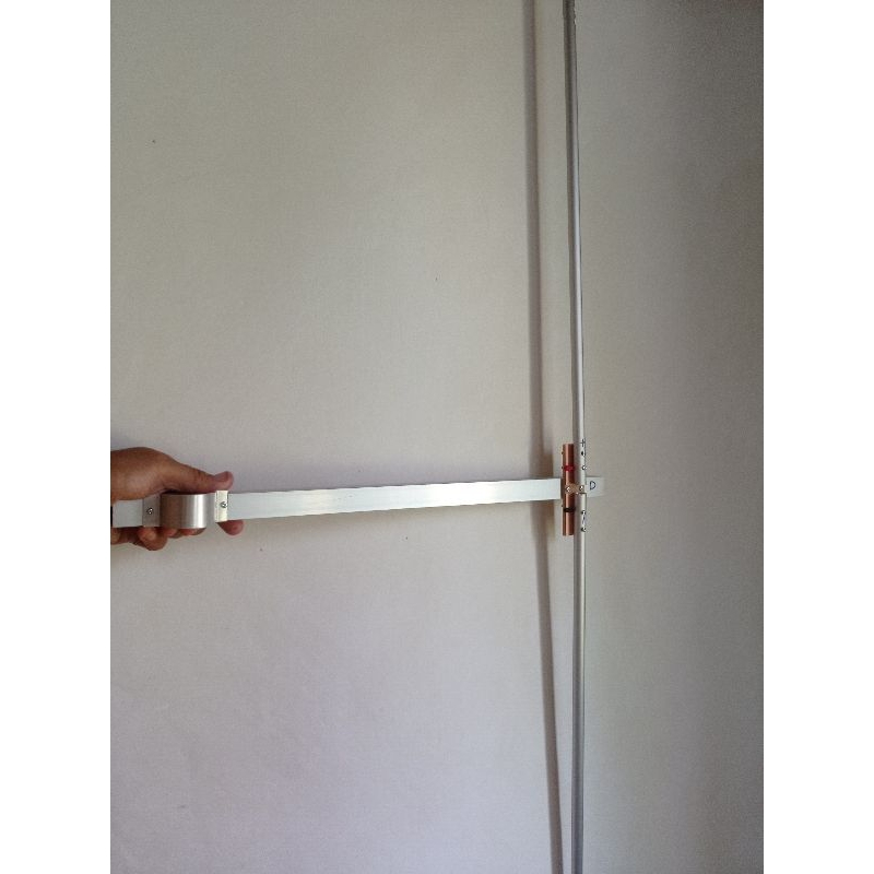 Antena dipole pemancar fm / resiver radio fm dan almunium bisa di  panjangin atau di pendekin sendir
