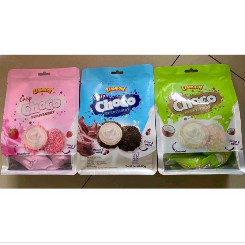 

Lianggui Crisp Choco Burstlurry Ball 80gr wafer bulat salut cokelat rasa strawberry/coconut/milk choco cokelat Crisp Lava mini 80gr