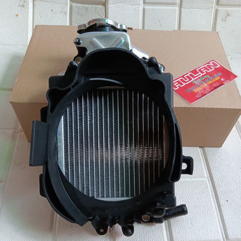 Radiator VARIO 125 TECNHO VARIO 150 HONDA assy coolant set