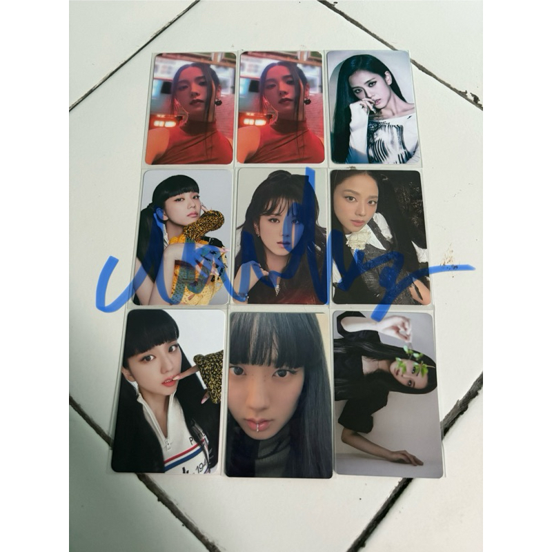 JISOO OFFICIAL PHOTOCARD