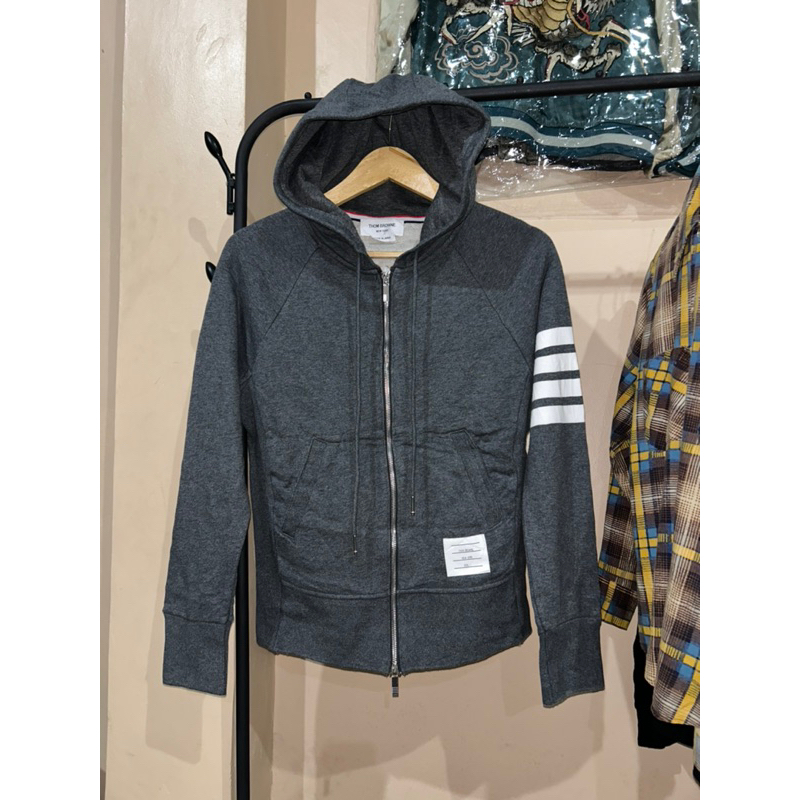 Hodie Thom Browne / Jaket Thom Browne / Jaket Branded