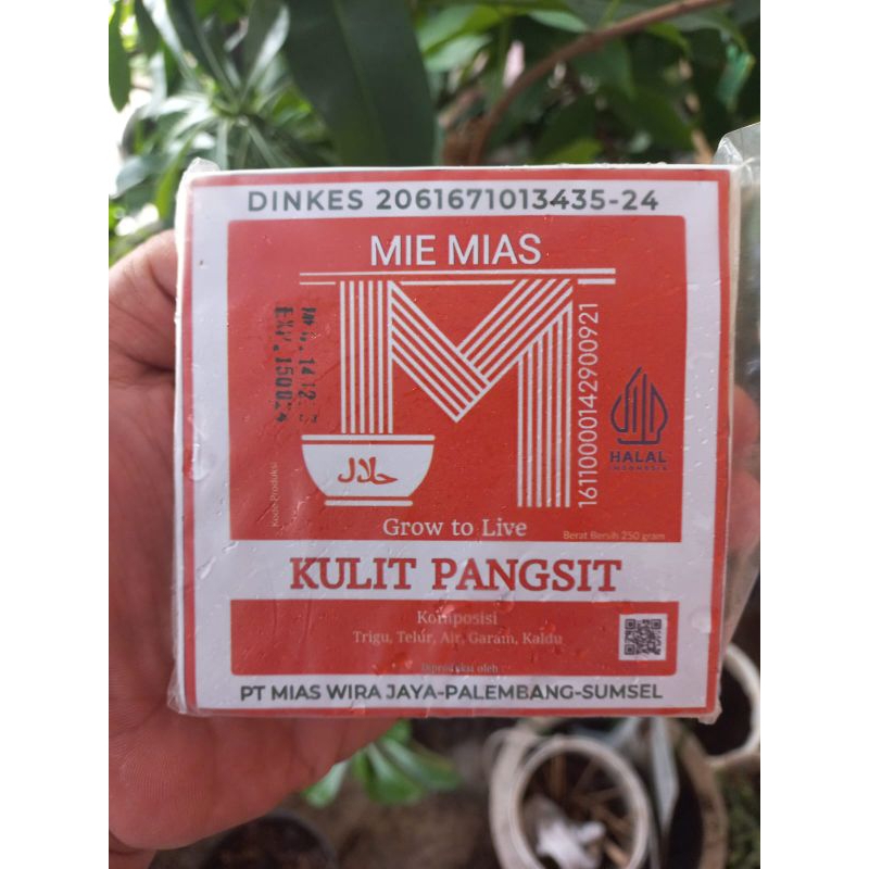 

Mias Kulit Pangsit Ukuran 10cm (isi 40) Kemasan 250gram