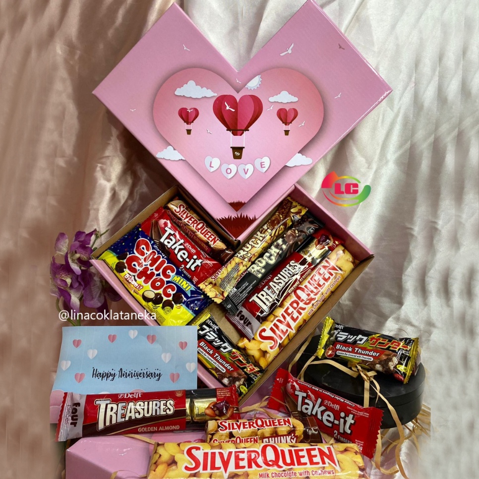 

1212 Product HOT Paket Hampers Coklat Love mix serbuuu