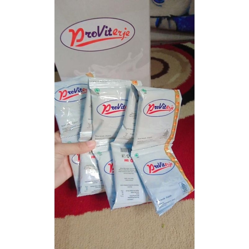 

Susu Provit Plush Royal Jelly ( ProviteErje ) harga ECER 5 Scht