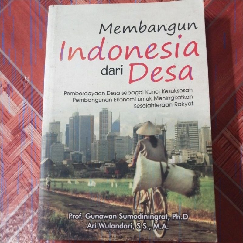 Membangun Indonesia dari Desa