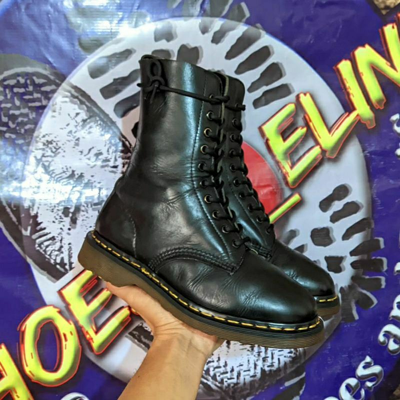 Dr.Martens 1490 Black Noir Vintage