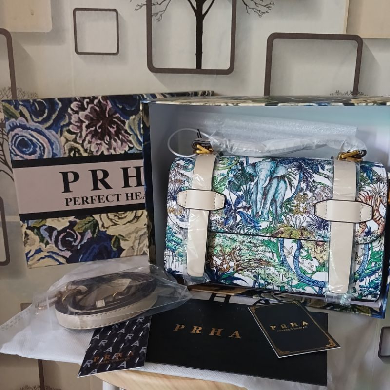 PRHA original 100% bahan kulit tebal motif sesuai gambar / tas PRHA wanita original / tas selempang 