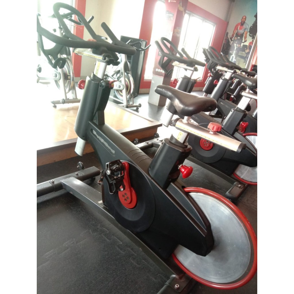 SPINNING BIKE INSIGHT SS6000 EX OSBOND GYM CEMPAKA PUTIH