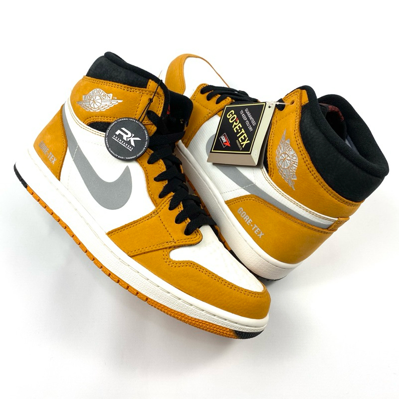 Air Jordan 1 High Gore Tex Curry 100% Authentic