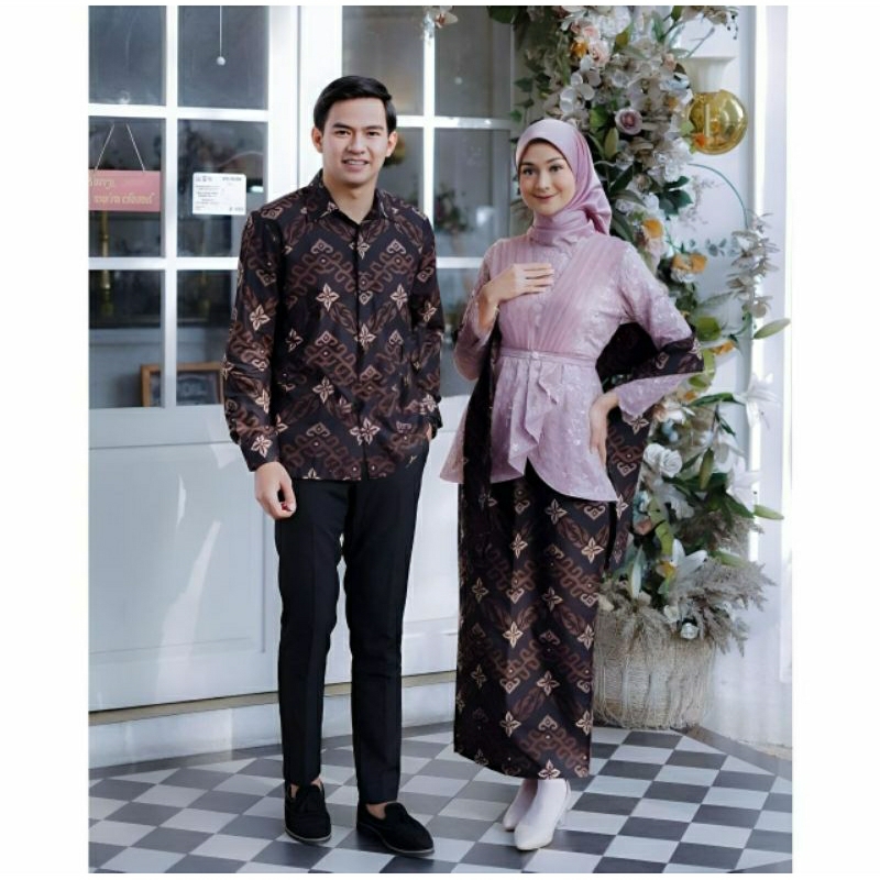 COUPLE KEBAYA KEKINIAN COUPLE LAMARAN COUPLE TUNANGAN MURAH COUPLE KEBAYA MODERN COUPLE KONDANGAN KE