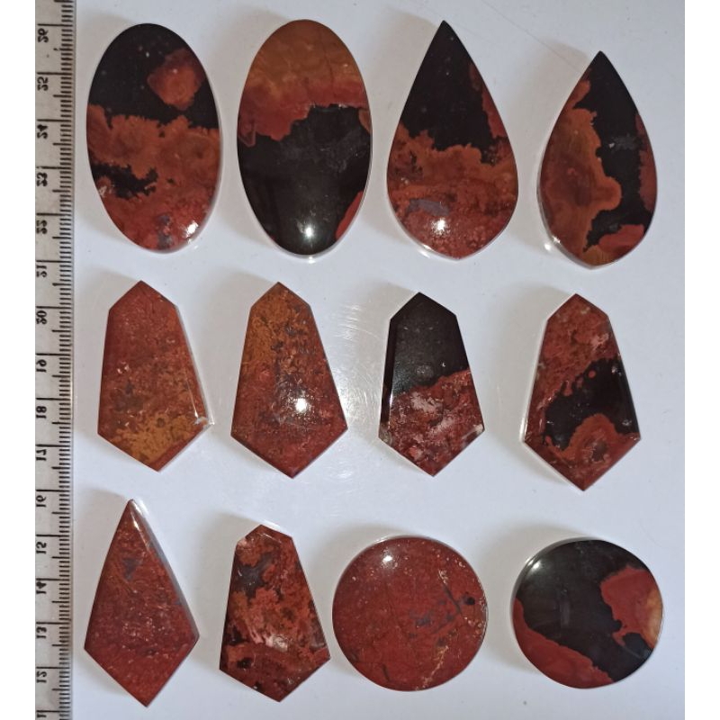 (LS 03) Batu Lumut Trenggalek Merah Asli Natural untuk Koleksi Liontin dll