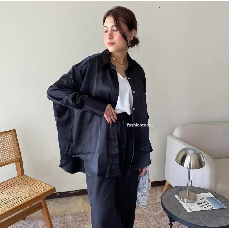 Jema Shirt silk black/fashiontoday