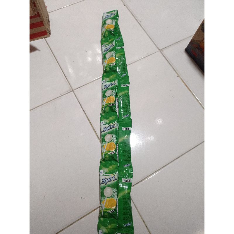 

Permen lolipop sunduk Split rasa Lemon 1 renceng isi 12 pcs