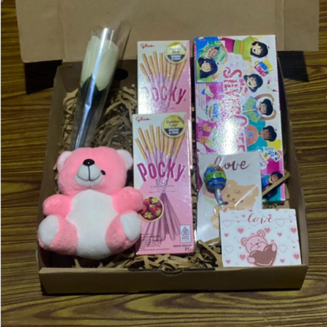 

[KENDARI] hampers valentine / hadiah valentine