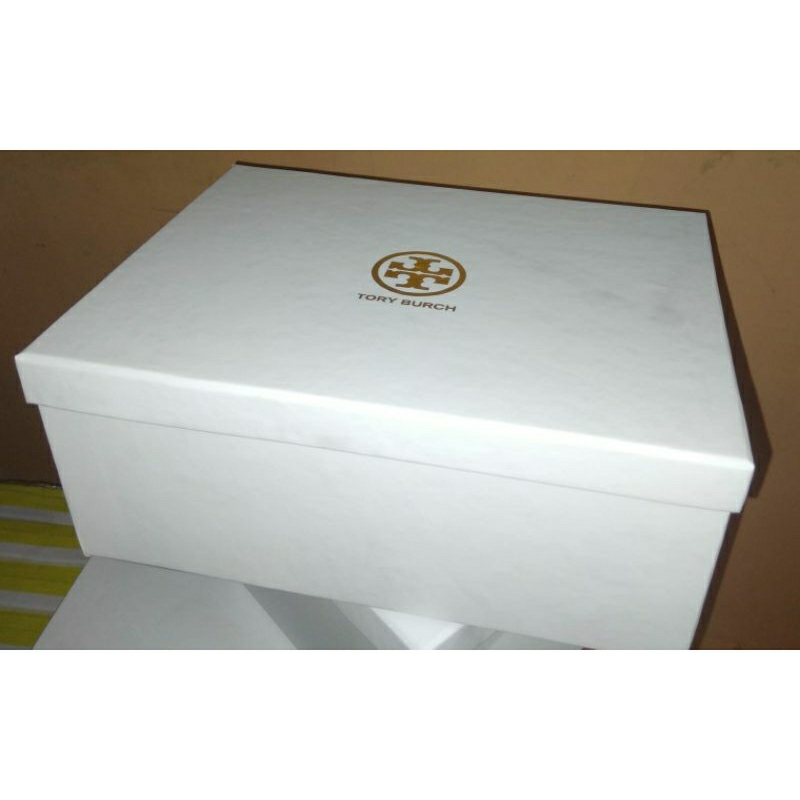 

box tas tor*burc* ukuran 27x20x11cm