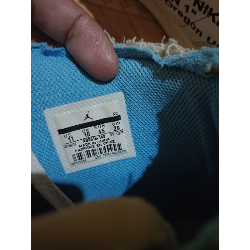 nike air jordan off-white