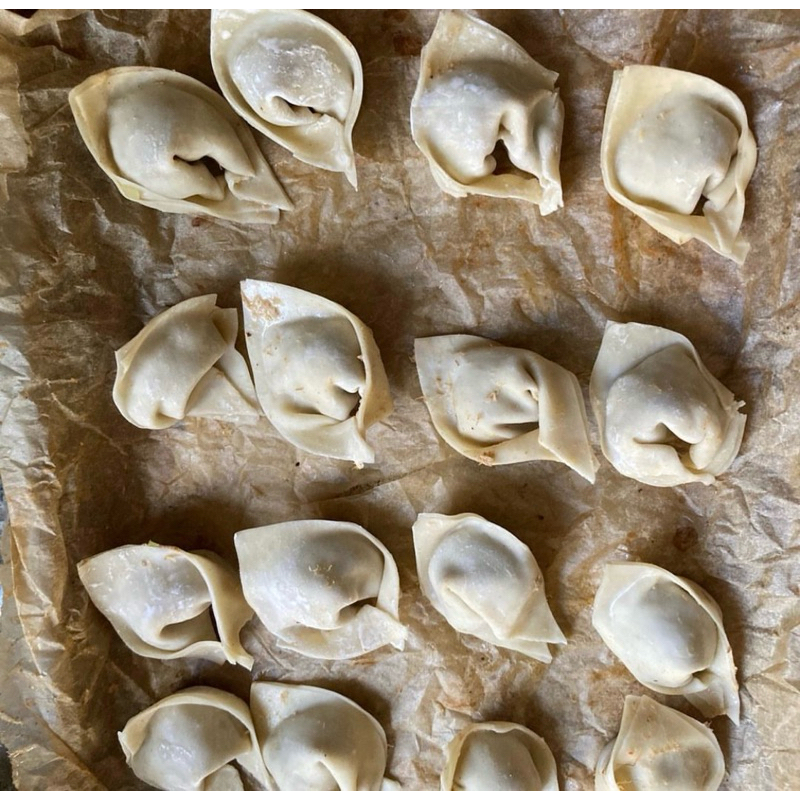 

wonton/pangsit ayam udang frozen