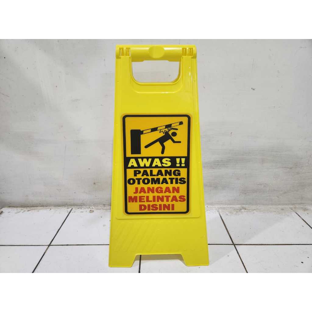 

Plang rambu parkir stiker sticker peringatan AWAS HATI HATI PALANG PINTU OTOMATIS cocok untuk pintu keluar masuk area parkiran mobil motor mall square gedung perkantoran perbelanjaan shopping mall Apartemen Rumah sakit Hotel