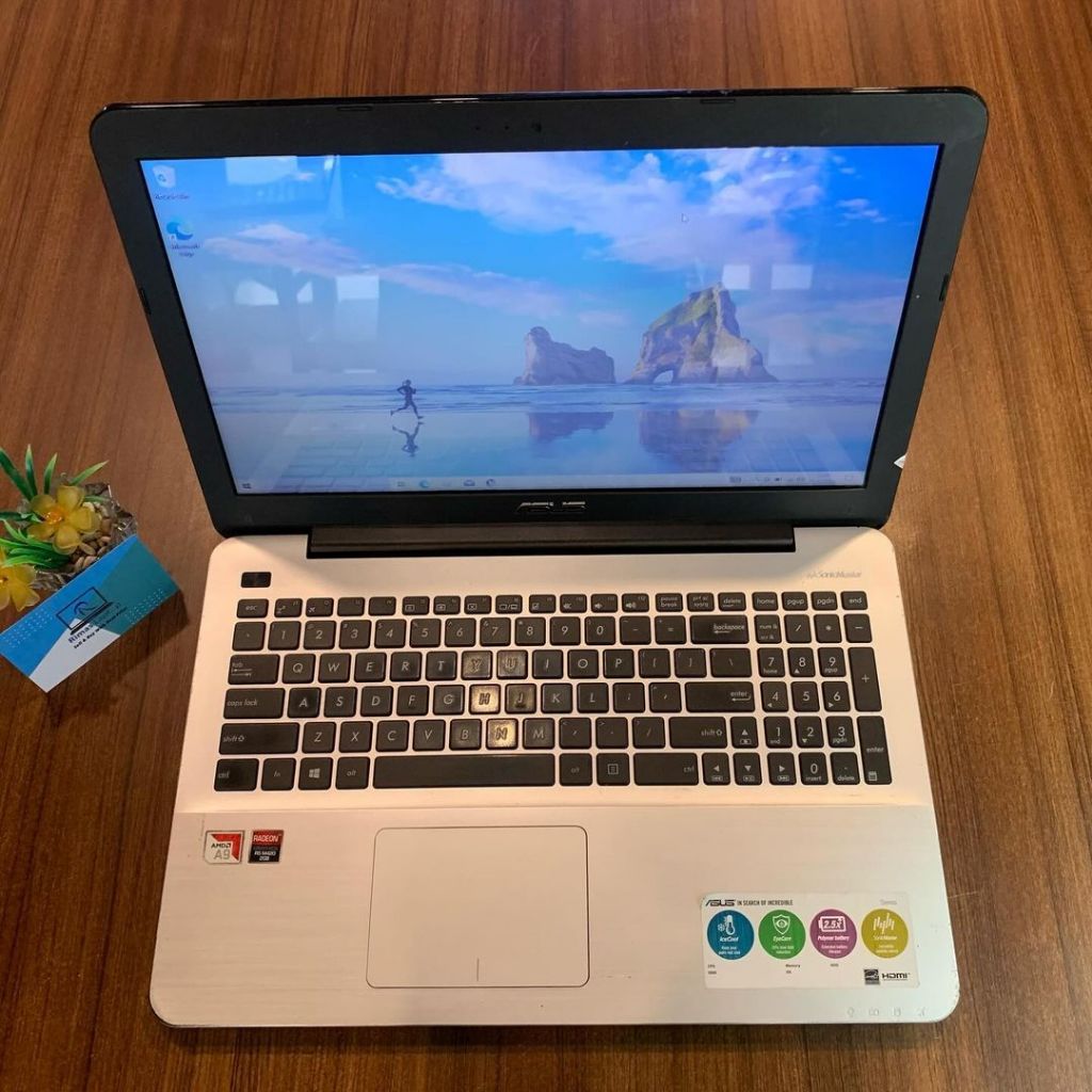 LAPTOP ASUS VIVOBOOK AMD A9 RAM 4GB/SSD128GB+500GB HDD | SECOND/BEKAS