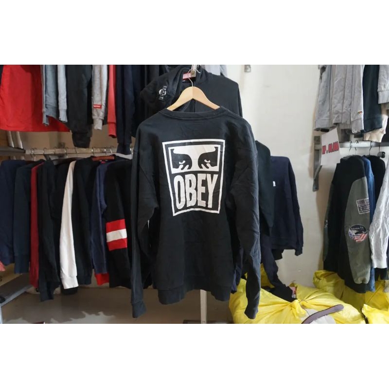 obey second / crewneck obey second /  crewneck obey bekas /  sweater obey second /  sweater obey bek